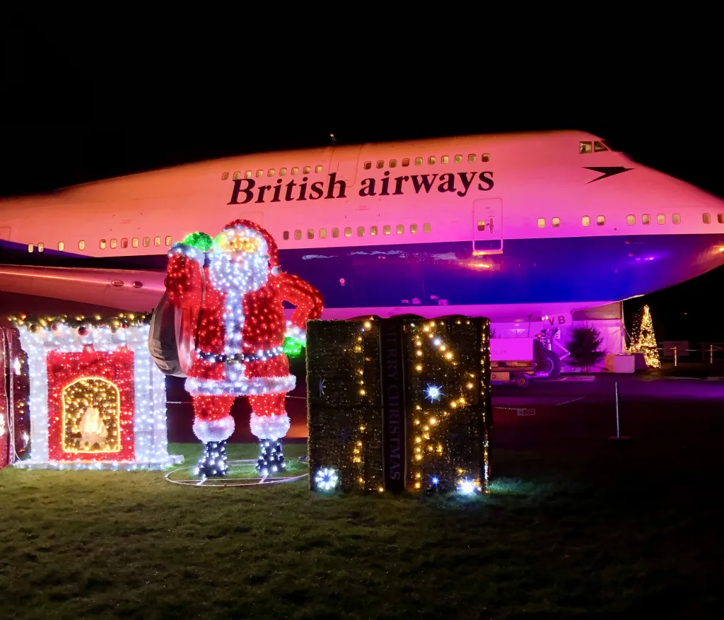 The Flight before Christmas, Cotswold Airport