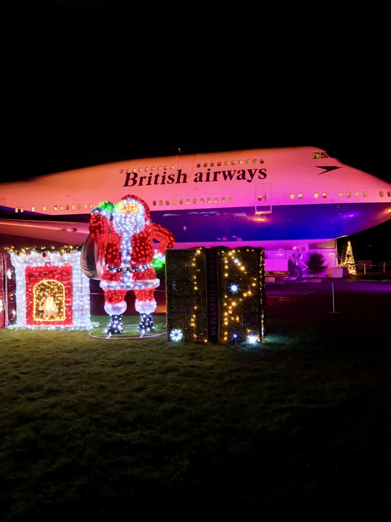 The Flight Before Christmas, Cotswold Airport